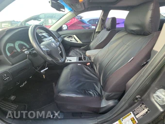 2010 Toyota Camry SE – miniatura 7