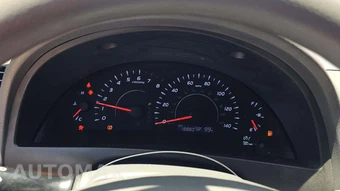 2010 Toyota Camry SE - miniatura 25