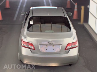 2010 Toyota Camry SE - miniatura 6