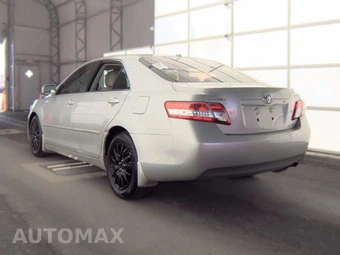 2010 Toyota Camry SE - miniatura 8