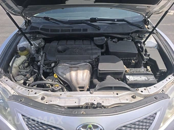 2010 Toyota Camry SE - miniatura 15