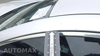 2010 Toyota Camry SE - miniatura 38