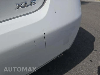 2010 Toyota Camry XLE - miniatura 24
