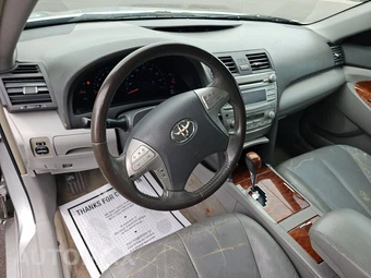 2010 Toyota Camry XLE - miniatura 11