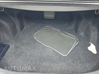 2010 Toyota Camry XLE - miniatura 17