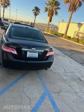2010 Toyota Camry XLE - miniatura 8