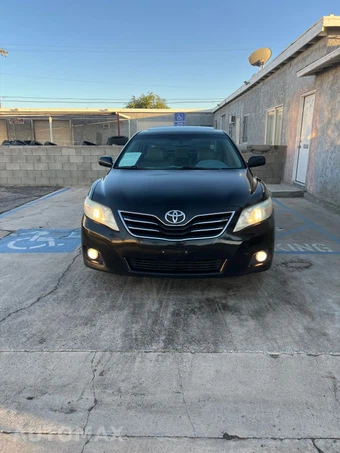 2010 Toyota Camry XLE - miniatura 9