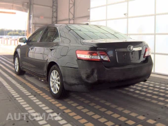 2010 Toyota Camry XLE - miniatura 6