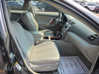 2010 Toyota Camry XLE - miniatura 8