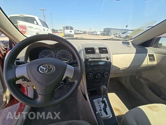 2010 Toyota Corolla - miniatura 11