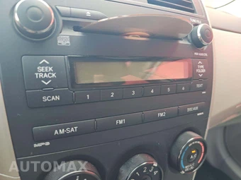 2010 Toyota Corolla - miniatura 18