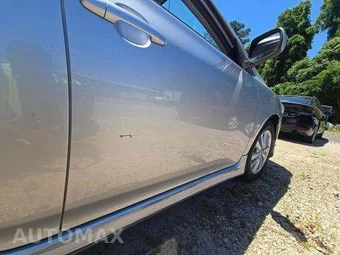 2010 Toyota Corolla – miniatura 10