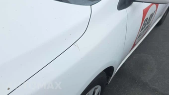2010 Toyota Corolla - miniatura 53