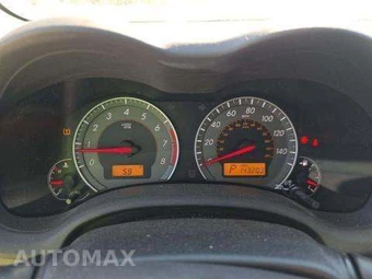 2010 Toyota Corolla – miniatura 10