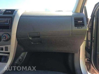 2010 Toyota Corolla – miniatura 20