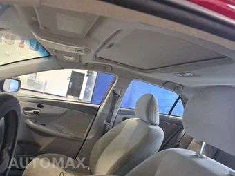 2010 Toyota Corolla - miniatura 17