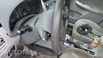 2010 Toyota Corolla - miniatura 20