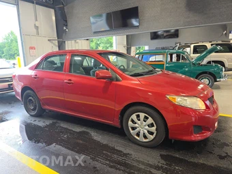 2010 Toyota Corolla - miniatura 3