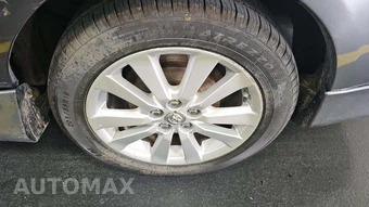 2010 Toyota Corolla – miniatura 24