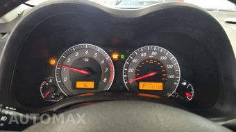 2010 Toyota Corolla – miniatura 30