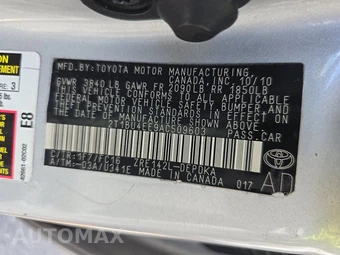 2010 Toyota Corolla – miniatura 14