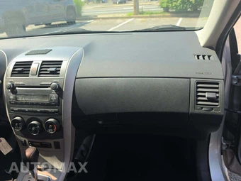2010 Toyota Corolla – miniatura 19