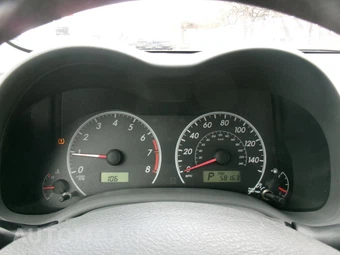 2010 Toyota Corolla CE - miniatura 13