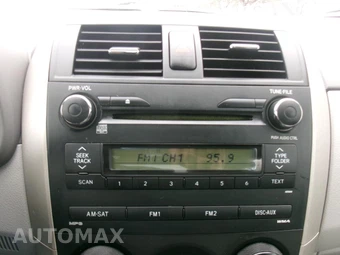 2010 Toyota Corolla CE - miniatura 15