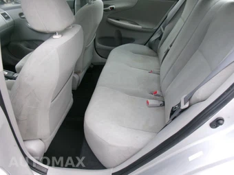 2010 Toyota Corolla CE - miniatura 18