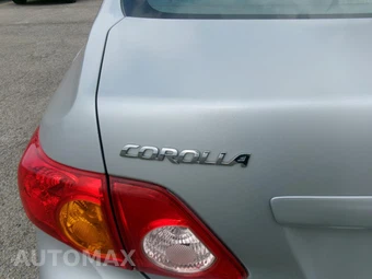 2010 Toyota Corolla CE - miniatura 20