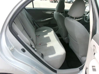 2010 Toyota Corolla CE - miniatura 22