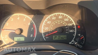 2010 Toyota Corolla - miniatura 20