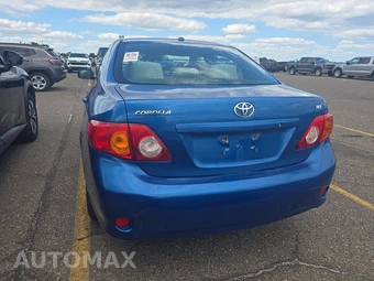 2010 Toyota Corolla - miniatura 5