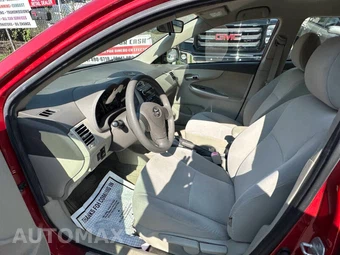 2010 Toyota Corolla - miniatura 10