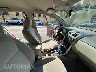 2010 Toyota Corolla - miniatura 11