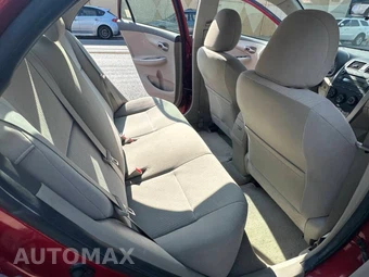 2010 Toyota Corolla - miniatura 16