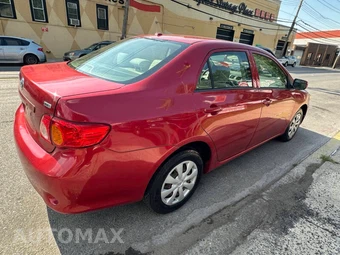 2010 Toyota Corolla - miniatura 7