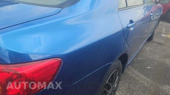 2010 Toyota Corolla – miniatura 20