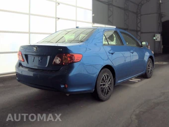 2010 Toyota Corolla – miniatura 4