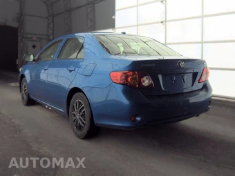 2010 Toyota Corolla – miniatura 6