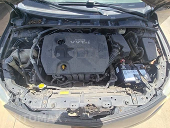 2010 Toyota Corolla LE – miniatura 28