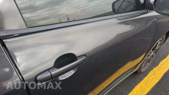 2010 Toyota Corolla LE – miniatura 20