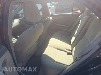2010 Toyota Corolla LE – miniatura 13
