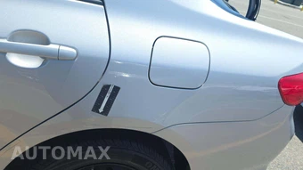 2010 Toyota Corolla LE – miniatura 24