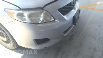 2010 Toyota Corolla LE – miniatura 26