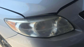 2010 Toyota Corolla LE – miniatura 30