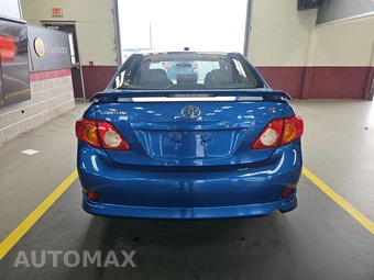 2010 Toyota Corolla S – miniatura 5