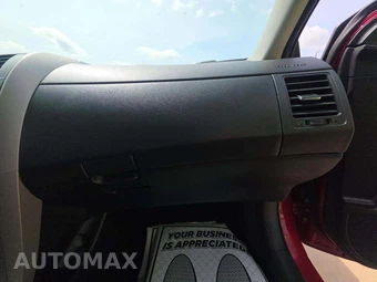 2010 Toyota Corolla S – miniatura 16