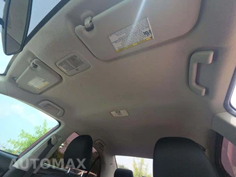 2010 Toyota Corolla S – miniatura 8