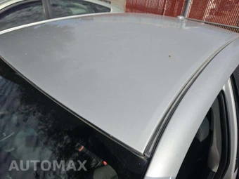 2010 Toyota Corolla S – miniatura 12
